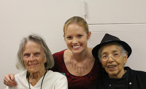 Melissa Stinson (center)